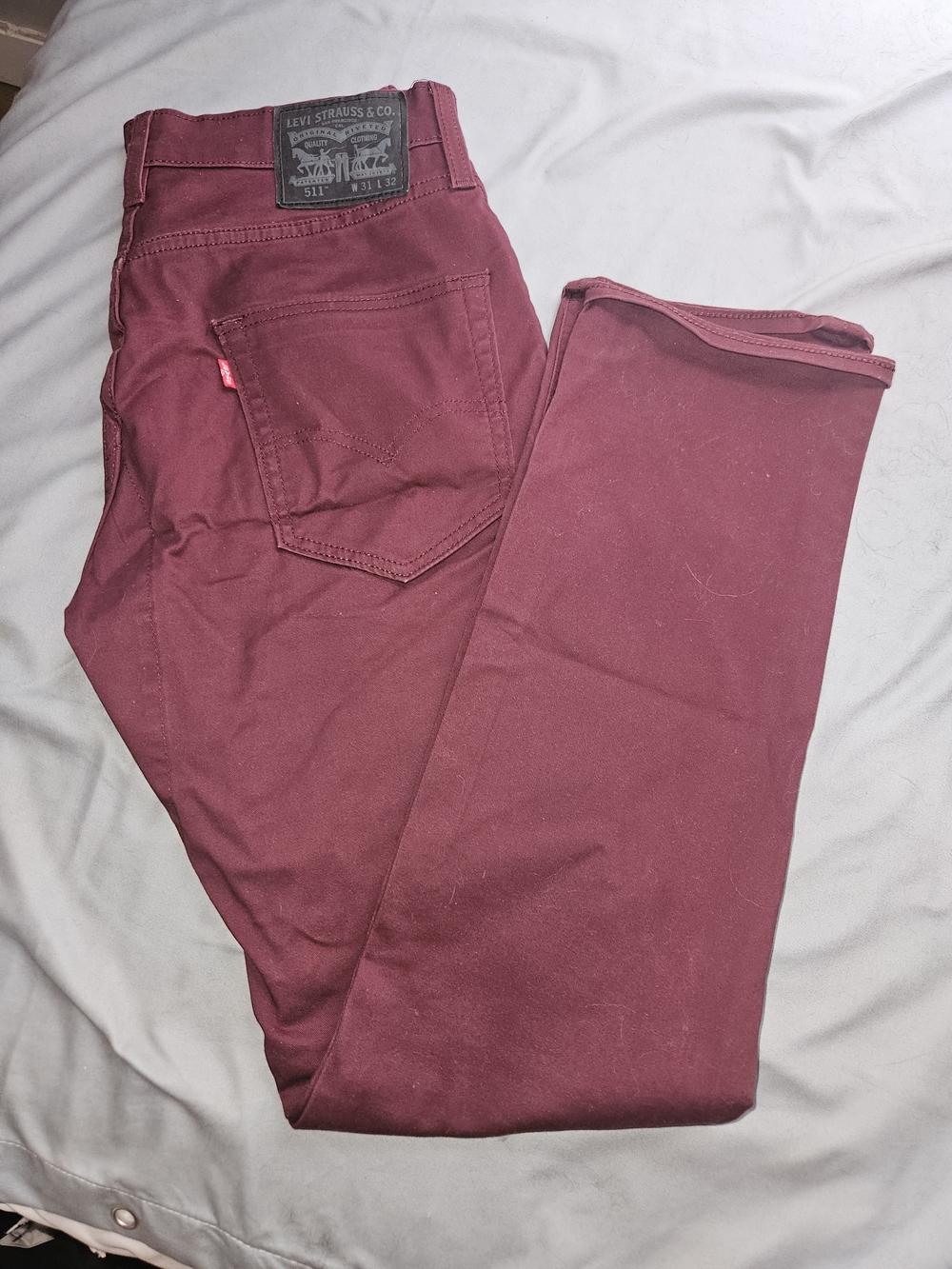 Levi's 511 Slim Jeans in Maroon